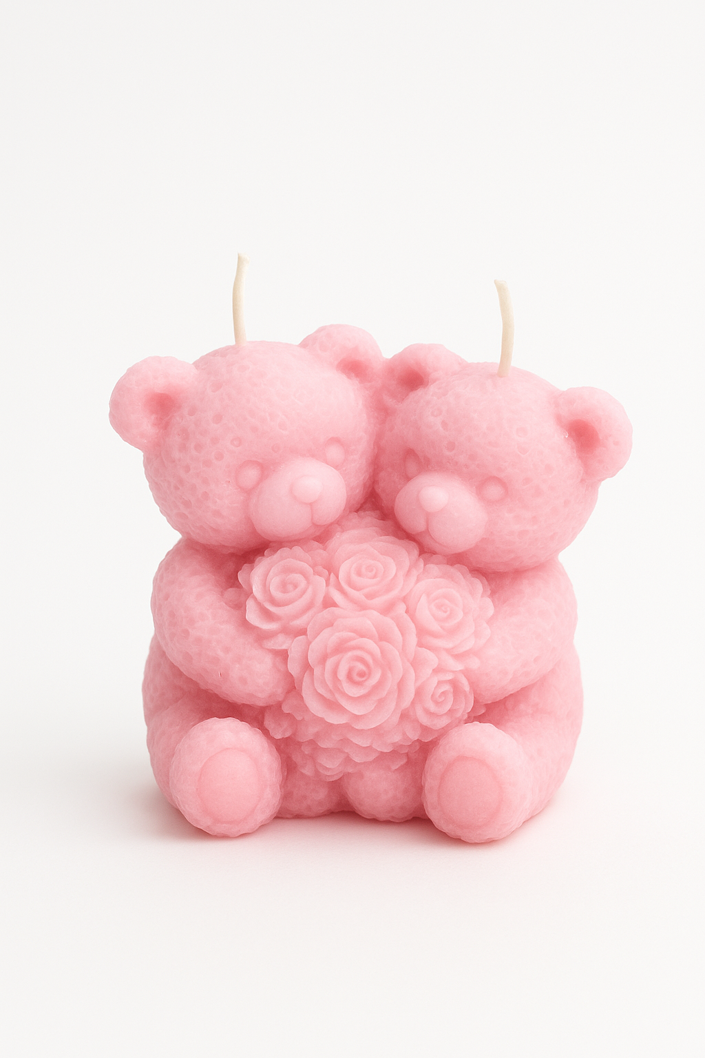 Pareja de osos y rosas